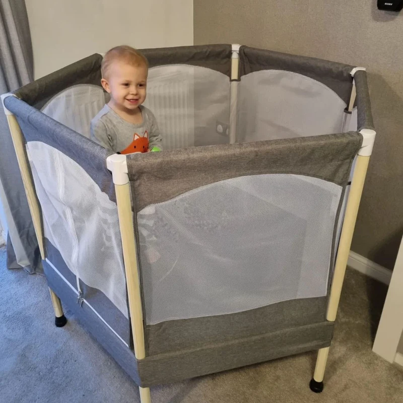 HOMCOM Kids 50-inch Outdoor Trampoline w/ Safety Enclosure Net and Spring Pad Grey