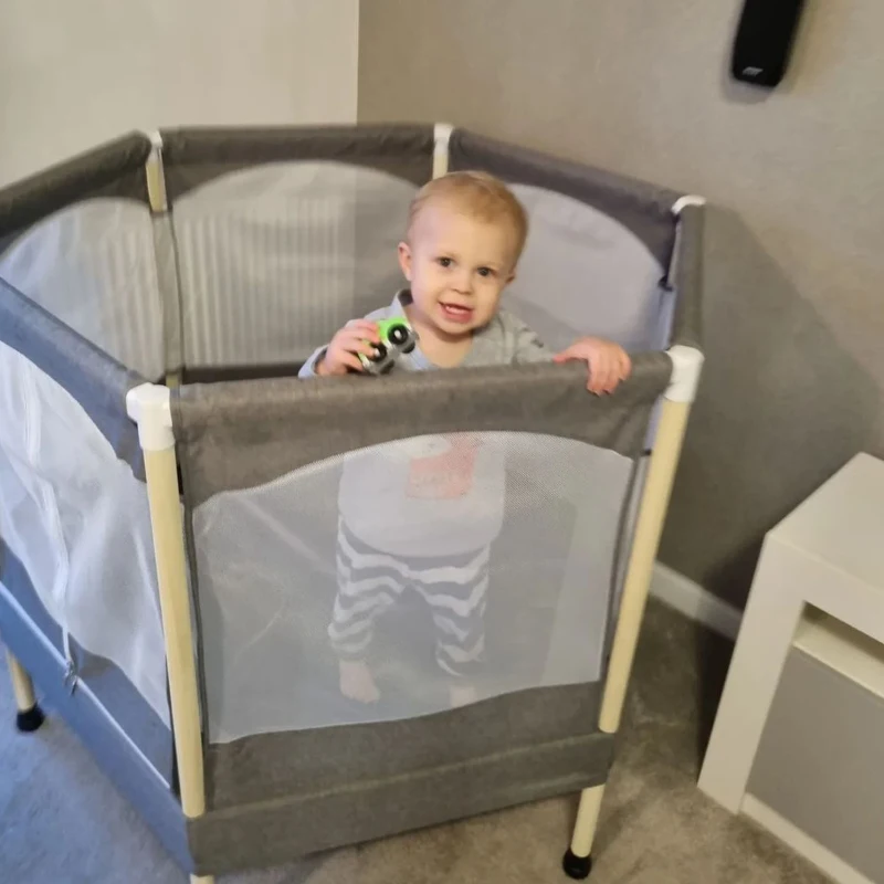 HOMCOM Trampolino Elastico Salvaspazio per Bambini 3-12 Anni (Max. 80kg) con Rete di Protezione, Grigio, 126x109x98cm