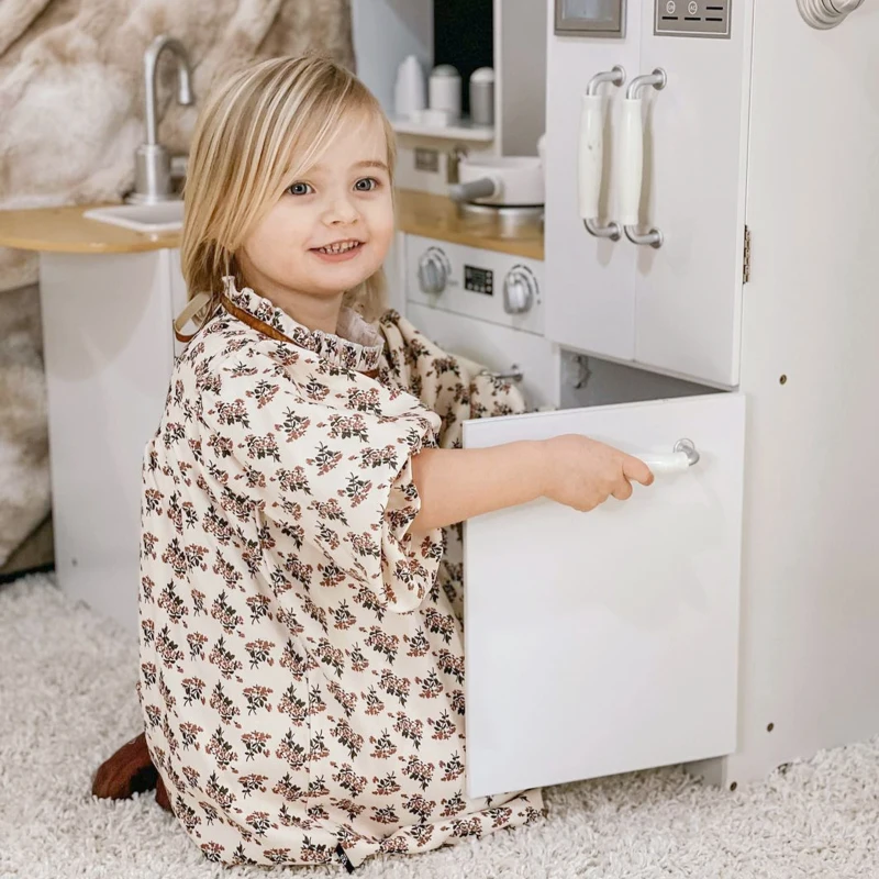 HOMCOM Cozinha Infantil de Madeira para Crianças de 3-6 Anos com Sons 14 Acessórios Cozinha Infantil com Telefone Lavatório Microondas e Grifo 82x65x87cm Branco