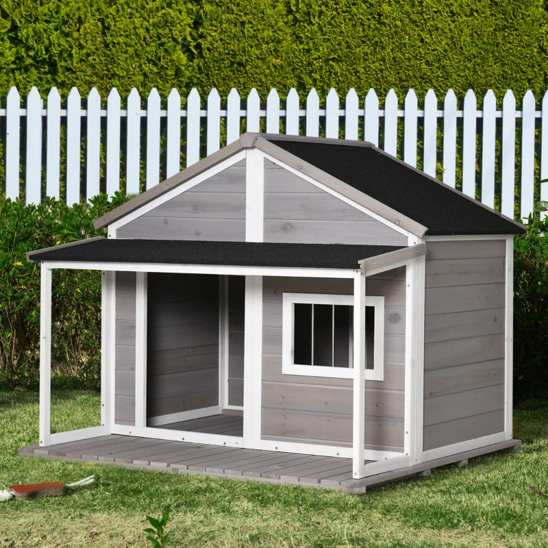 PawHut Massief Houten Hondenkennel Hondenkennels Geïsoleerd Hondenhok met Terras Asfaltdak Outdoor Weerbestendige Hut Grijs 127 x 112 x 109 cm