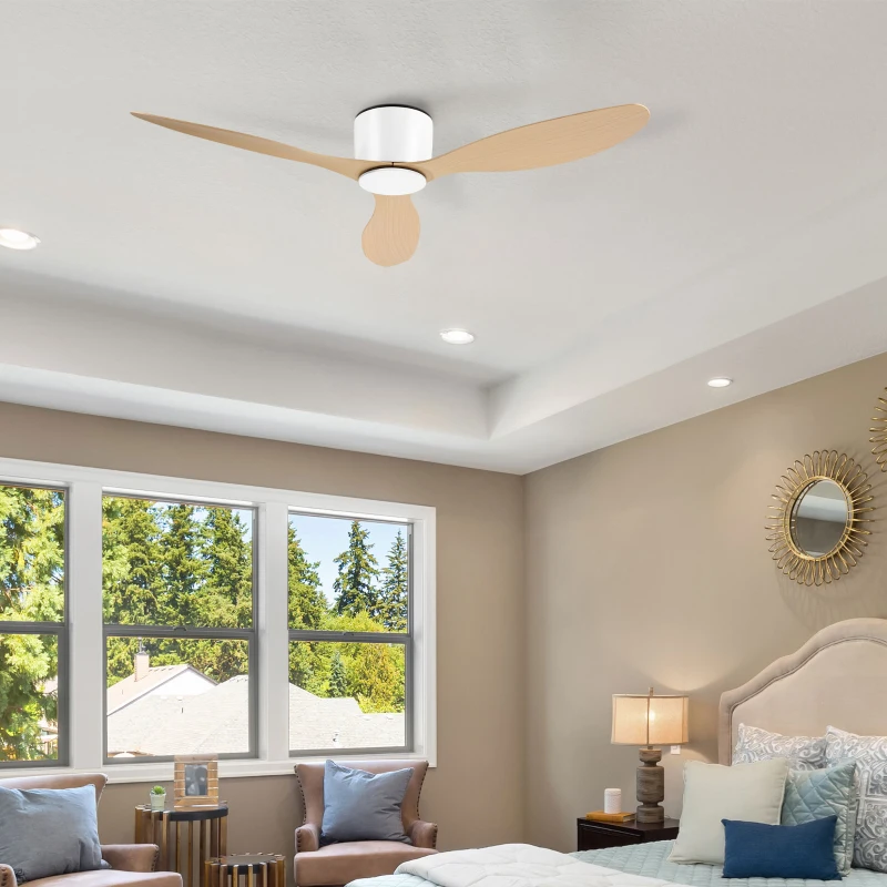 HOMCOM Ventilador de Techo sin Luz Motor DC Ø132x18 cm con Mando a Distancia 3 Aspas Reversibles 6 Velocidades y Temporizador Silencioso para Dormitorio Salón Comedor Blanco y Natural