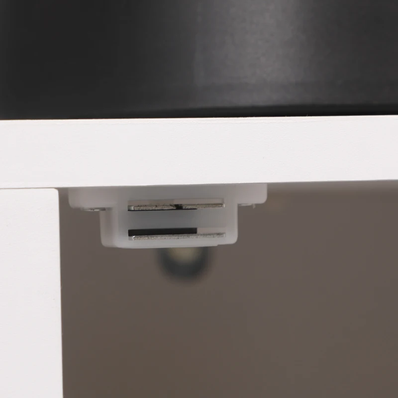 HOMCOM Aparador de Cozinha com 3 Portas de Vidro e Suporte em Forma de X para 4 Garrafas Móvel Buffet Auxiliar 90x37x75cm Branco