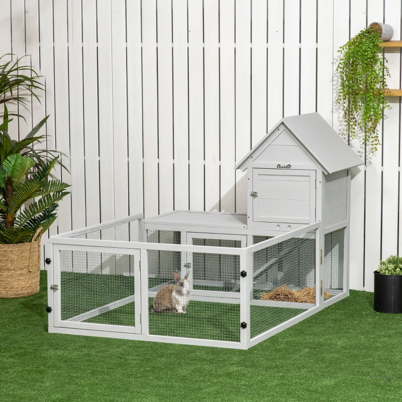 PawHut Indoor Rabbit Hutch, Guinea Pig Cage, with Slide-Out Tray, Large Fenced Area - Light Grey