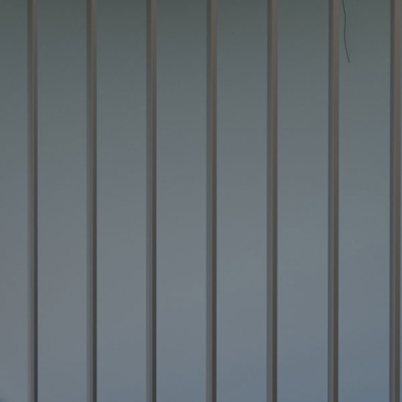 Outsunny Abrigo para Lenha de Aço Galvanizado Abrigo de Armazenamento de Lenhas com Teto Inclinado para Jardim Terraço Exterior 185x84x133,5/148,5 cm Cinza