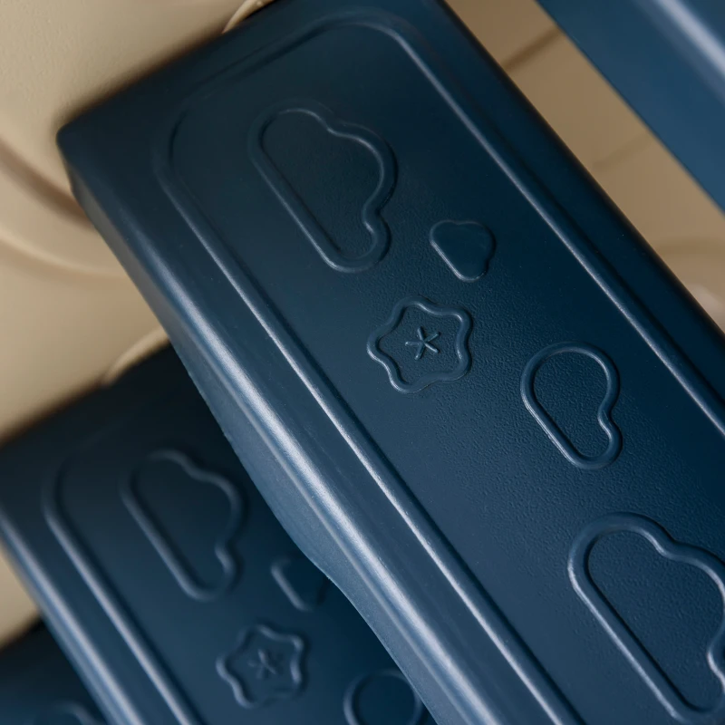 HOMCOM Tobogán y Columpio para Niños 5 en 1 con 2 Canastas Baloncesto y Portería Fútbol para Niños de 18-48 Meses Parque Infantil Interior y Exterior 220x225x110 cm Multicolor