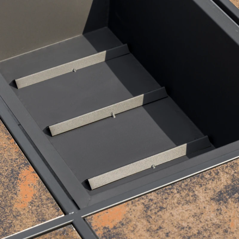 Outsunny Open haard met vonkbescherming, inclusief pook en afdekking, weerbestendig, bruin+zwart