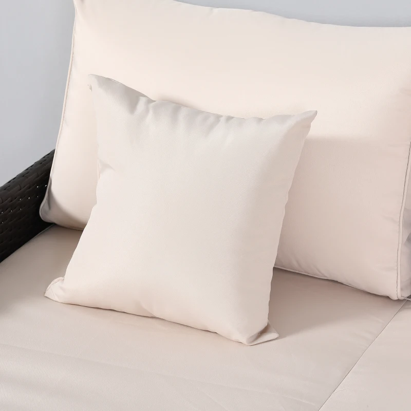 Outsunny Lit canapé double pour jardin en résine tressée PE avec matelas, accoudoirs et 4 coussins dim. 158L x 134l x 70H cm - brun foncé et crème