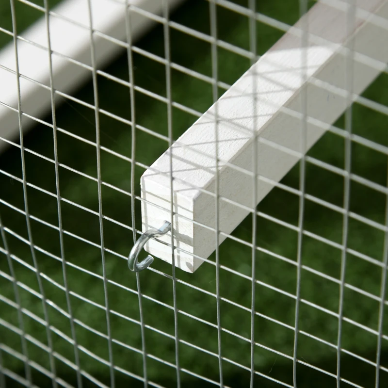 PawHut Gallinero con Ponedero Techo Abatible y Nido Rampa Zona Exterior para Jardín de Madera de Abeto 201x75x117 cm Rojo y Blanco