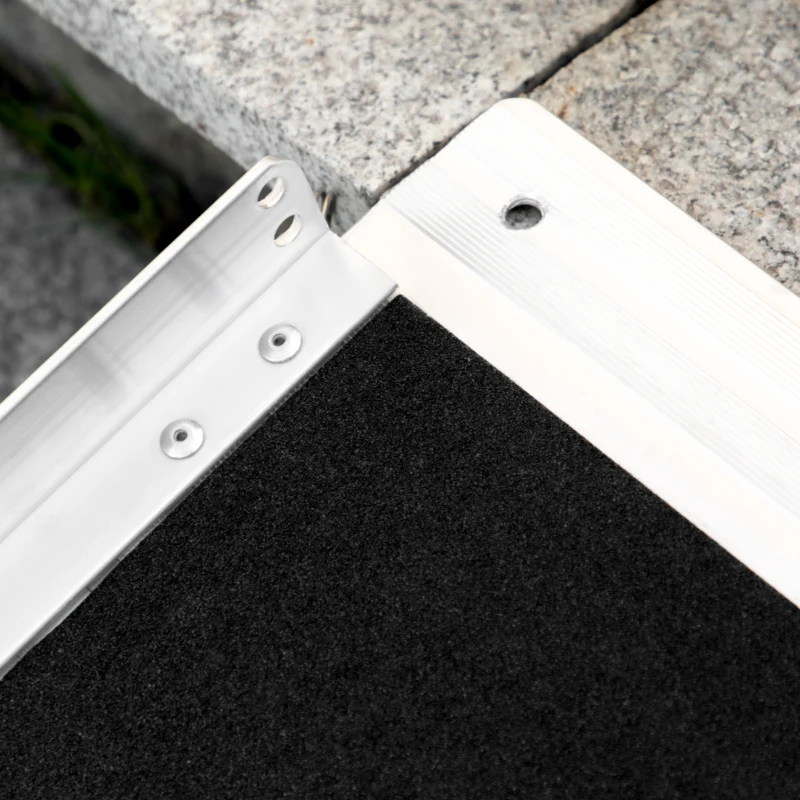 HOMCOM Rampa pentru Scaun cu Rotile, Pliabila din Aluminiu Texturat, Rampa Portabila pentru Prag de 5cm pentru Intrari
