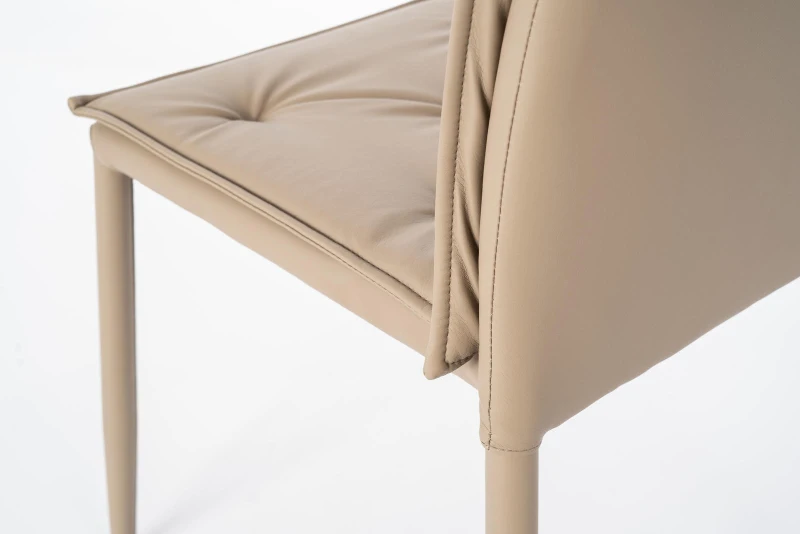 STONES Set 4 Sedie con seduta e schienale rivestiti in similpelle imbottita, gambe in metallo rivestite in similpelle, 44x56x91cm, tortora