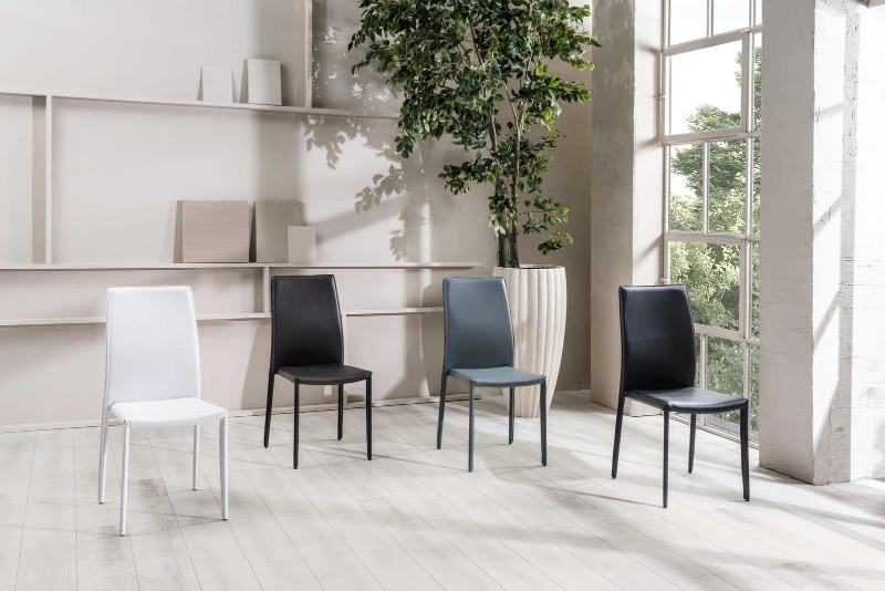 STONES Set 4 Sedie Impilabili in Similcuoio con Gambe in Similcuoio, 42x41x95 cm, Cioccolato