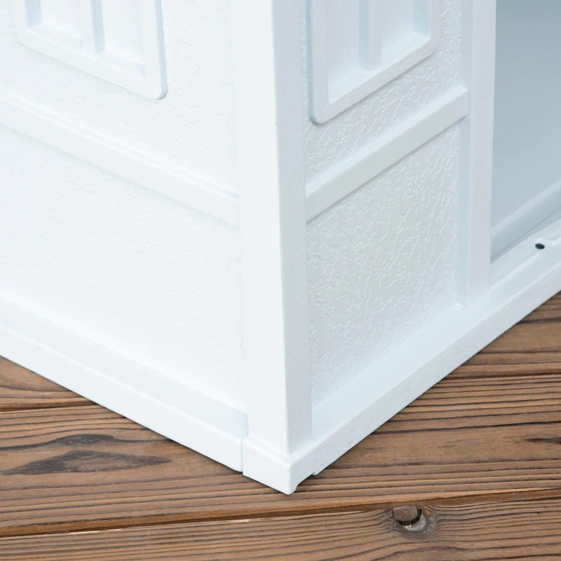 Plastic Weather-Resistant Dog House, for Indoors and Outdoors, Medium Dogs - White and Blue