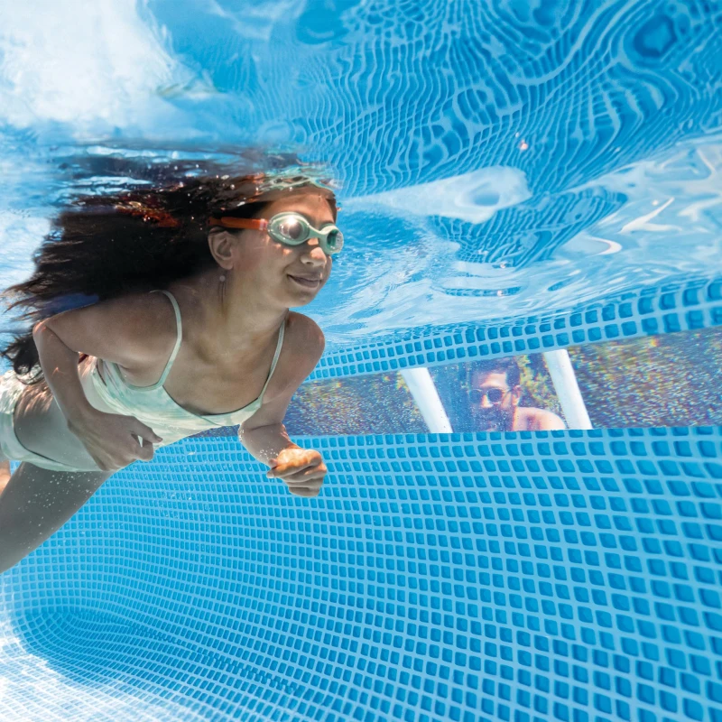 INTEX 26770NP - Piscina Prisma Frame Rettangolare Clearview Cm 400X200X122 Con Pompa Filtro, Telo Base, Telo Copertura, Scaletta