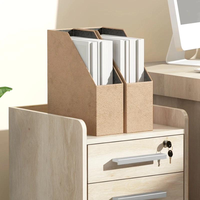 HOMCOM Caisson de bureau rangement bureau sur roulettes 3 tiroirs 1 verrouillable 1 trieur dossiers en bois beige