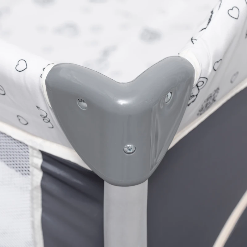 HOMCOM Cuna de Viaje Plegable para Bebes y Niños hasta 15 kg con 2 Ruedas y Bolsillo Lateral Cuna Portátil con Bolsa de transporte Parque de Juegos 124x66x77,5 cm Gris