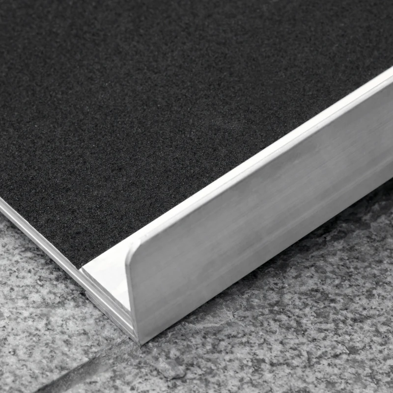 HOMCOM Aluminium Folding Wheelchair Ramp w/ Handle Black