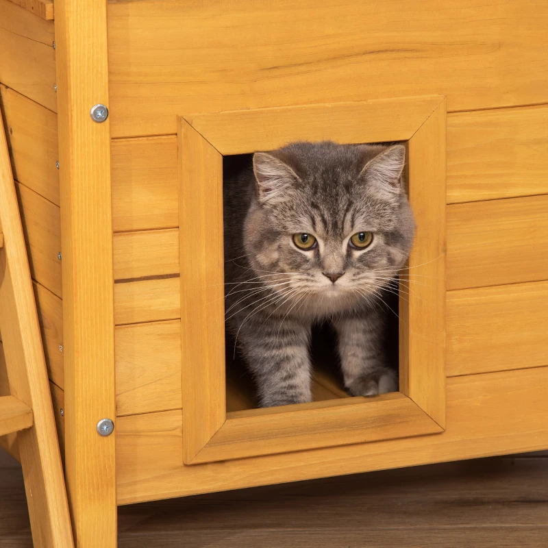 PawHut Caseta para Gatos de Madera 77x50x73 cm Casa para Gatos con 2 Niveles con Techo Asfáltico Terraza Vallada Cueva y Escalera para Interior y Exterior Natural