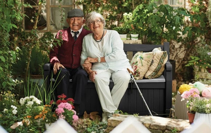 Keter Panchina Contenitore da Giardino Eden, 265L, Effetto Legno, Marrone/Beige, 140x60x84H cm