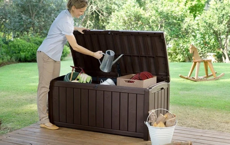 Keter Baule da Giardino Glenwood, 390L, Effetto Legno, Marrone, 128x65x61H cm