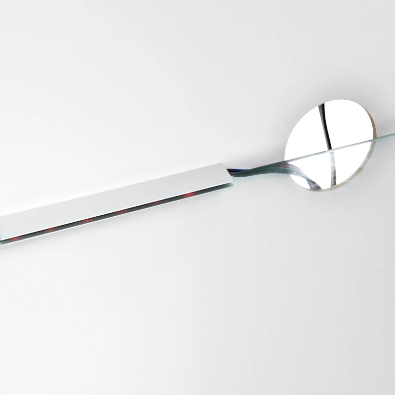 Vitrine lumineuse LED multifonctionnelle, 16 couleurs, avec 2 portes, 5 étagères en verre, interface USB, salon et bureau, 59,5x35x182 cm, Blanc