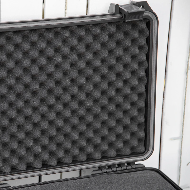 Outsunny Wertsachenkoffer mit Griff, wasserdicht 56 cm x 42 cm x 21 cm Schwarz