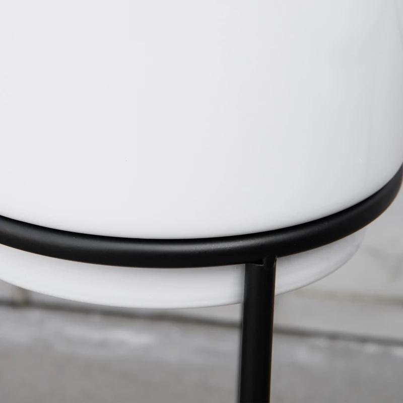 Outsunny Supports de Pots de Fleurs Design - Supports à Plantes - Lot de 3 avec Pots de Fleurs - métal époxy Noir et Blanc