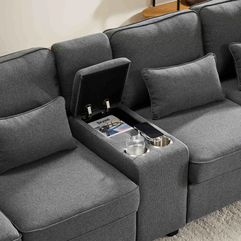 Modernes 3-Sitzer Sofa aus Leinenstoff mit Konsole, 2 Becherhaltern, 2 USB-Anschlüssen, Taschen an den Armlehnen und 4 Kissen, Dunkelgrau