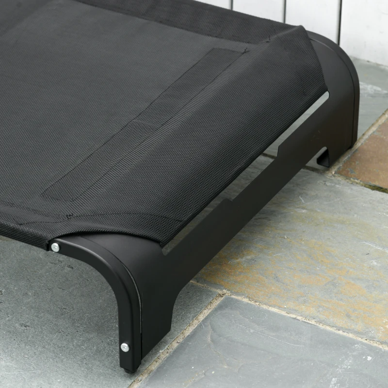 PawHut Cama Elevada para Animais de estimação Cães Gatos Tela Transpirável com Almofada Removível Exterior Interior Jardim Terraço 91x60x23cm Preto