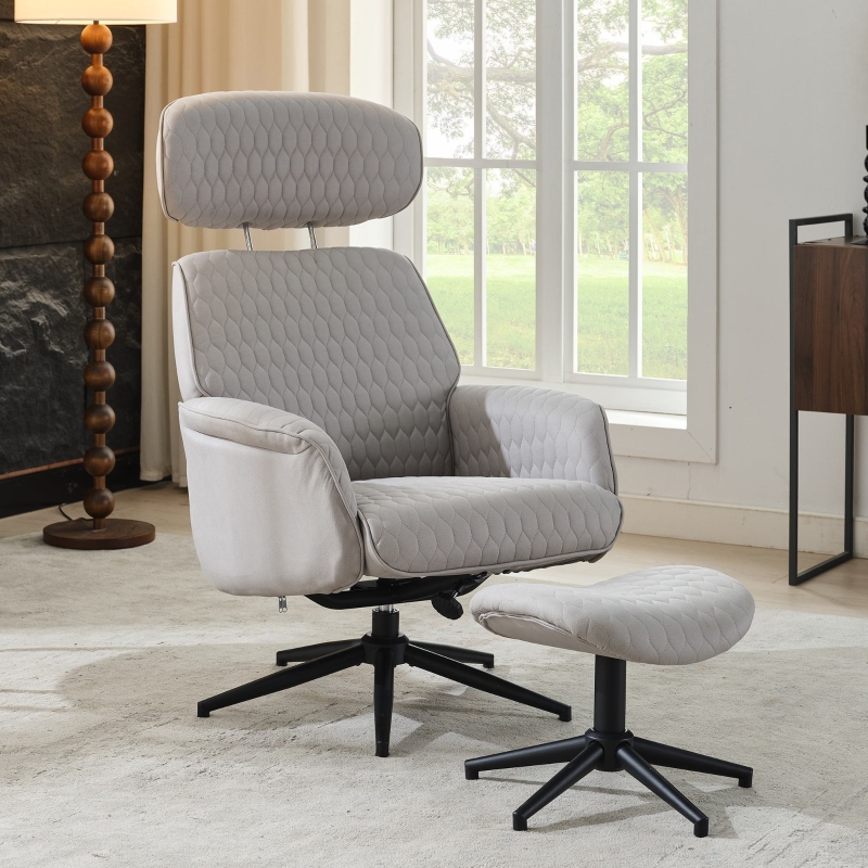 Relaxsessel mit Hocker