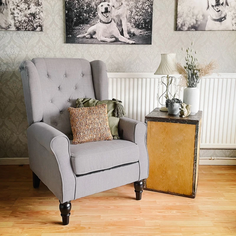 HOMCOM Accent Armchairs for Living Room, Fabric Tufted with Extra Wide Seat, Wooden Legs, Grey