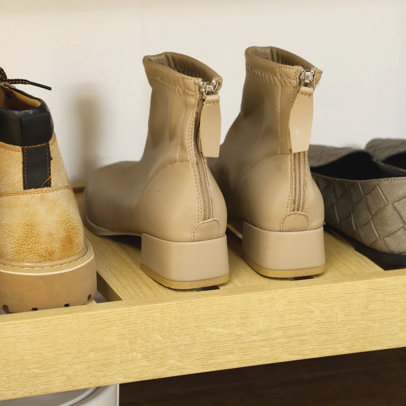 HOMCOM Móvel Cabide de Entrada 2 em 1 com Cabide de Parede e Banco Sapateira Moderno com 4 Ganchos 1 Barra e 1 Prateleira Carvalho