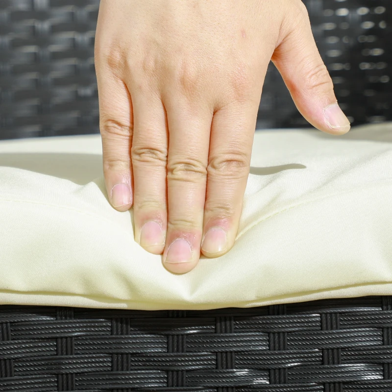 Outsunny Conjunto de Jardim de Vime Sintético de 4 Peças com 2 Poltronas 1 Sofá Duplo 1 Mesa de Centro e Almofadas Preto e Creme