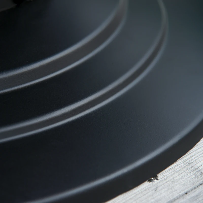 Outsunny Brasero cheminée Foyer extérieur Ø 75 x 55H cm Grille à Charbon + Cuisson Couvercle tisonnier métal Noir