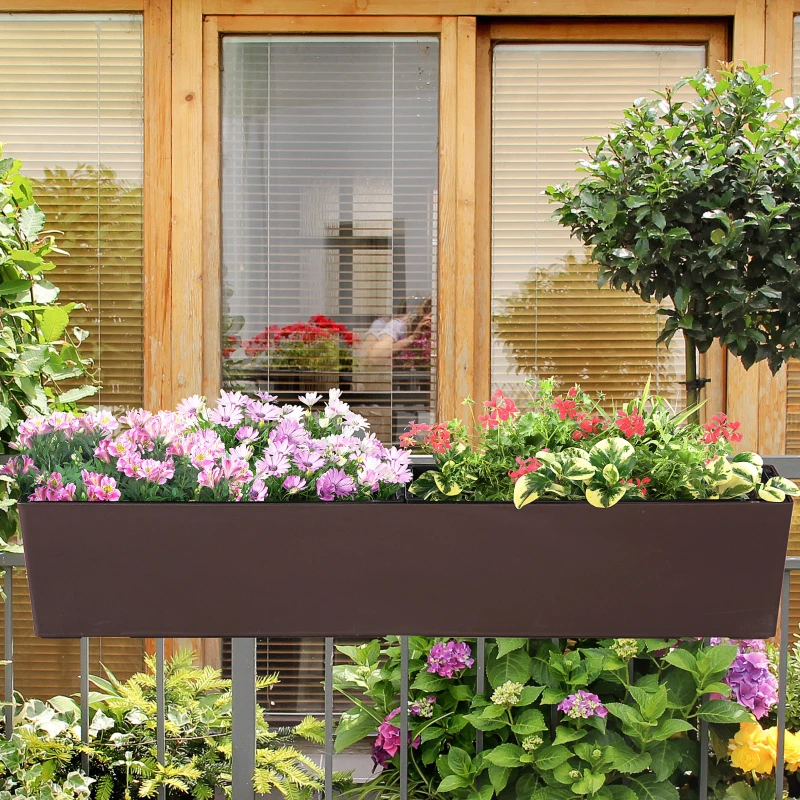 Outsunny Fioriera da Balcone Auto-irrigante con Gancio per Ringhiera Regolabile e Indicatore Acqua