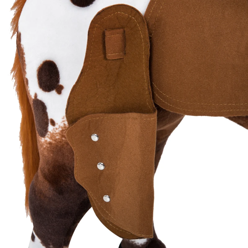 HOMCOM Cheval Debout en Peluche Effets sonores hennissement et Galop Selle étrier rênes 85L x 28l x 60H Marron Blanc(m-9)