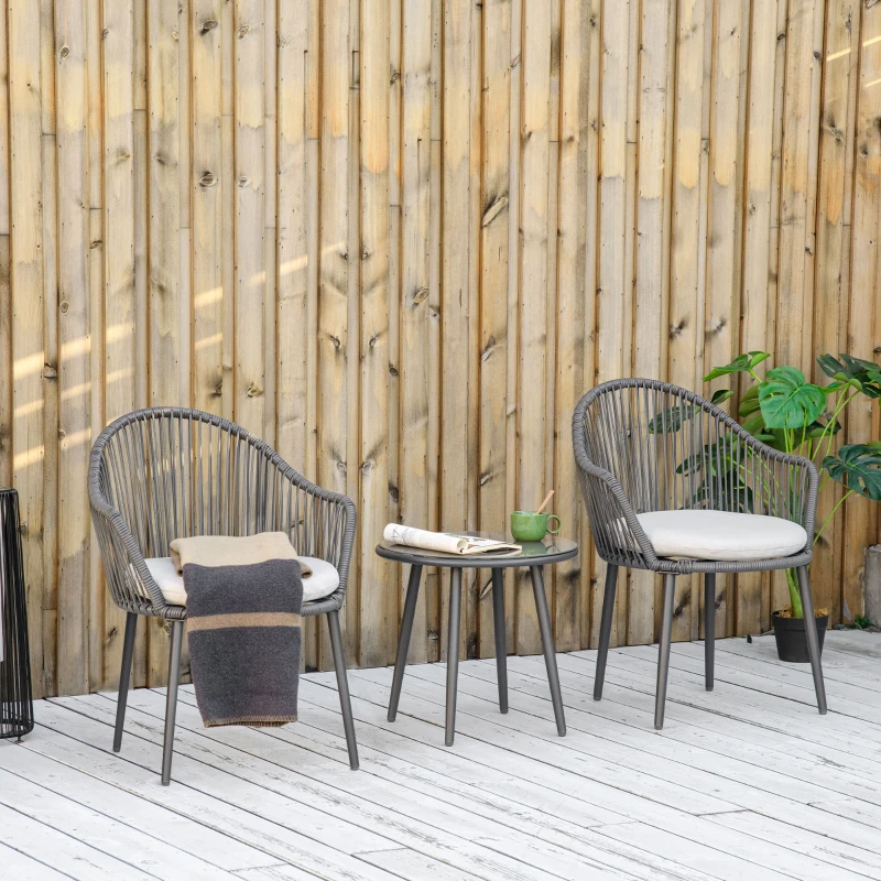 Outsunny Salotto da Giardino in Rattan con 2 Poltroncine con Cuscini e Tavolino da Caffè in Vetro, Grigio