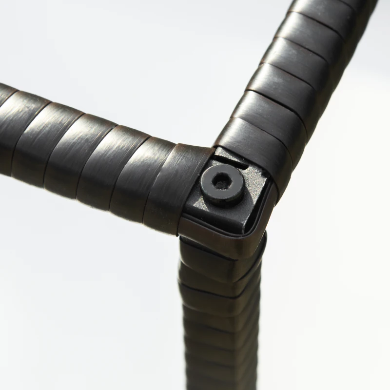 PawHut Lit Surélevé pour Chien Chat avec Coussin et auvent Toile Amovibles pour Extérieur et Intérieur dim. 91L x 71l x 81H cm résine tressée