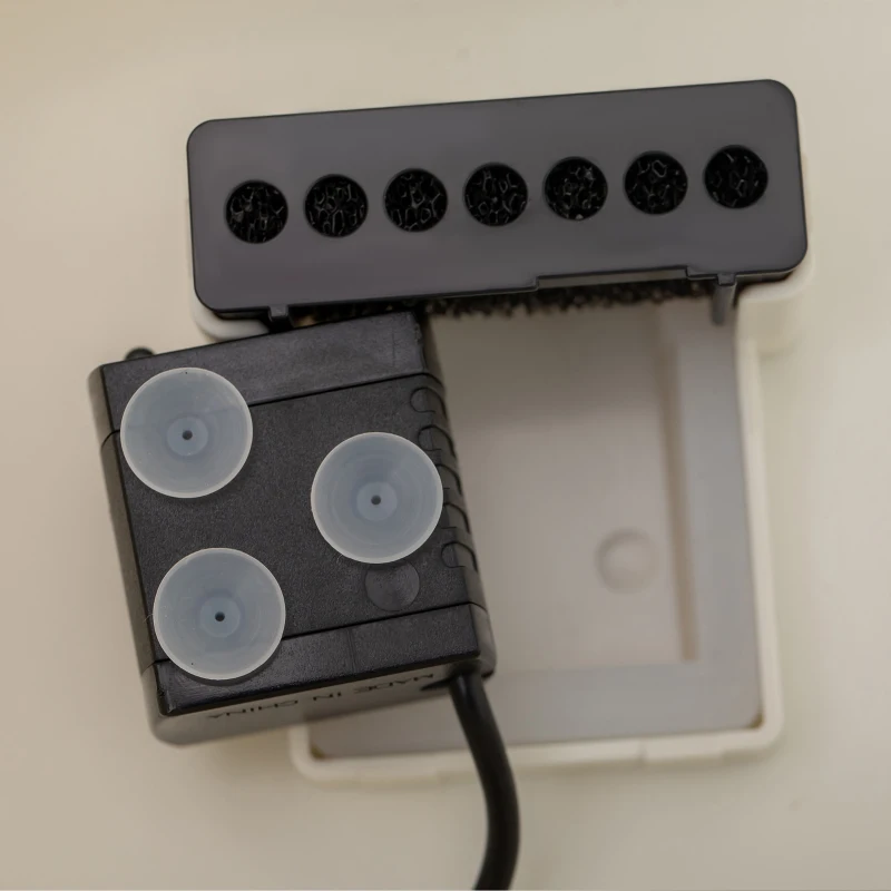 PawHut Fuente de Agua para Gatos 3L con Sensor de Infrarrojos 3 Modos Dispensador de Agua para Perros y Gatos Bebedero para Gatos con Luz Indicadora LED 21x20x18 cm Blanco y Azul