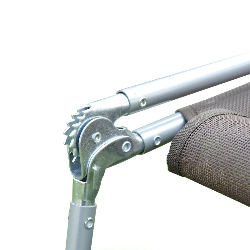 Outsunny Lettino Prendisole Pieghevole con Schienale Reclinabile e Cuscino, 182x56x24.5 cm, Marrone e Argento