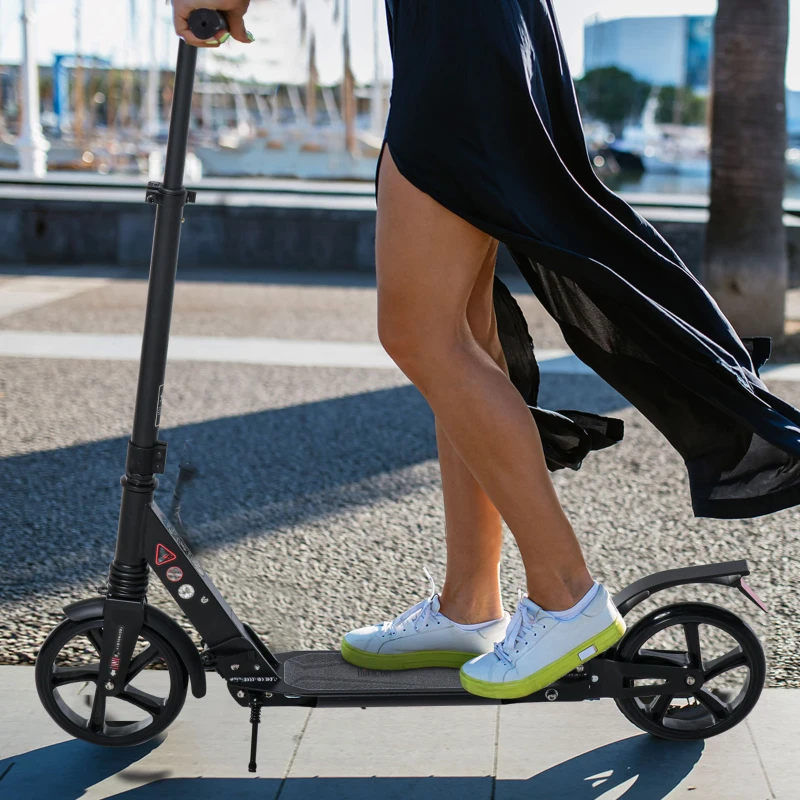 HOMCOM Kick Scooter Foldable Aluminum Ride On Toy For 8+ Adult Teens with Foot Brake, Adjustable Handle, Black