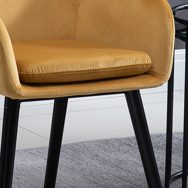 HOMCOM Chaises de Salle à manger Chaises de Visiteur scandinave - Lot de 4 - Pieds effilés Bois Noir - Velours Jaune Moutarde