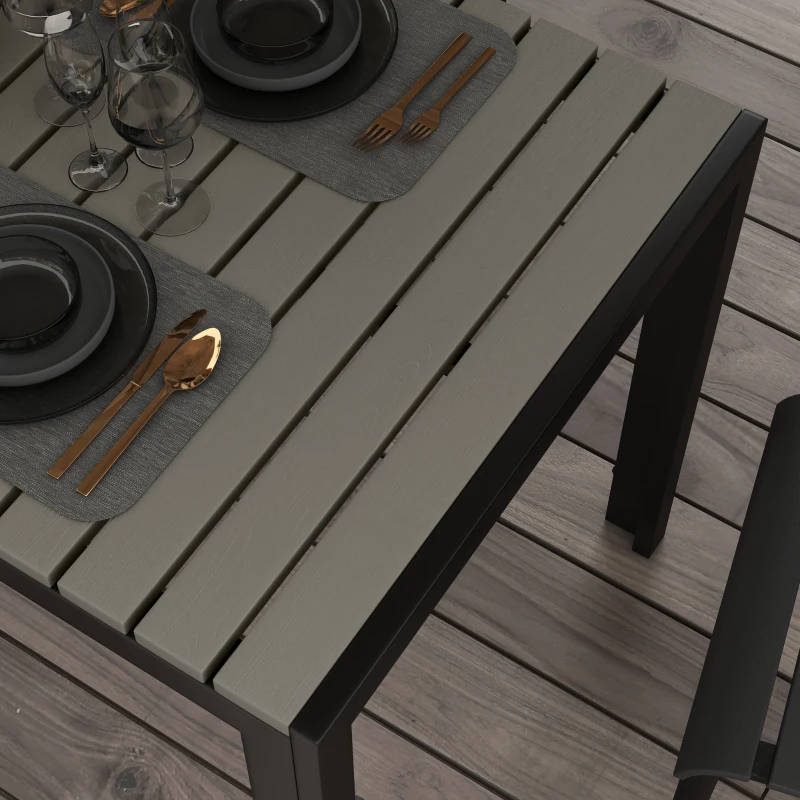 Outsunny Set da Giardino con Tavolo e 4 Sedie Impilabili in Acciaio e Doghe in Plastica, Nero