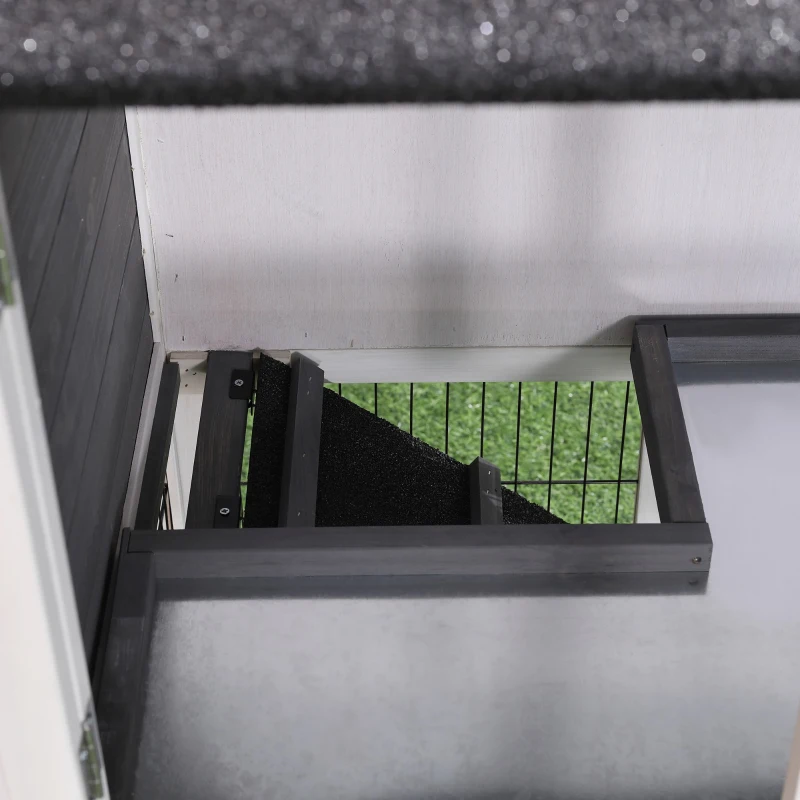 PawHut Conejera de Madera Exterior Jaula Elevada para 2 Conejos con Techo Asfáltico Corral de Metal Bandeja Extraíble Múltiples Puertas y Rampa 117x62,5x115 cm Gris