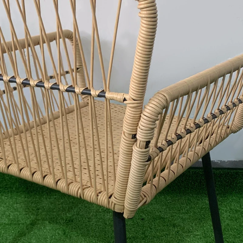 Outsunny Ensemble salon de jardin 4 pièces canapé 2 places 2 fauteuils avec 7 coussins 1 table basse ronde, résine tressée