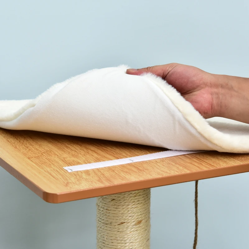 PawHut Arbre à chats design contemporain griffoirs grattoirs sisal naturel centre d'activités niche plate-formes jeu boule suspendue 83L x 75l x 120H cm MDF hêtre clair