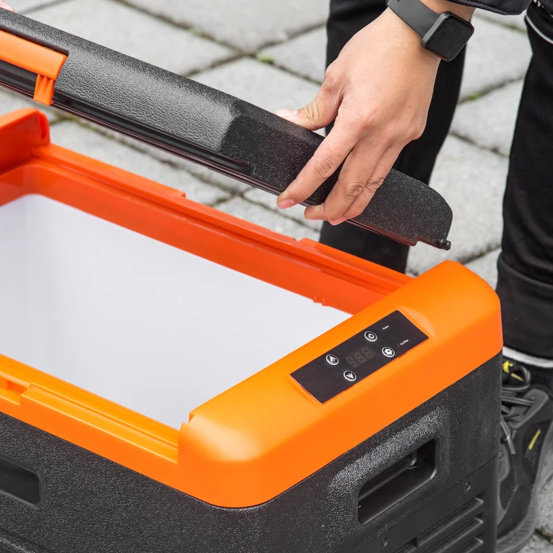 Outsunny Glacière électrique 40L portable, réfrigérateur congélateur avec poignées - dim. 58,7L x 36,5l x 43,8H cm orange et noir