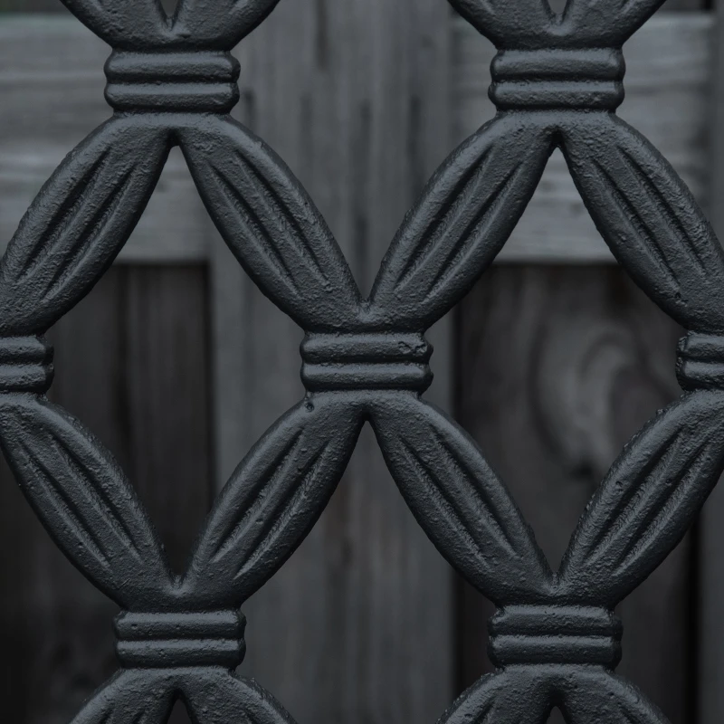 Outsunny Panchina da Esterno 2 Posti con Braccioli in Acciaio e Ghisa, 128x58.5x89cm, Nero