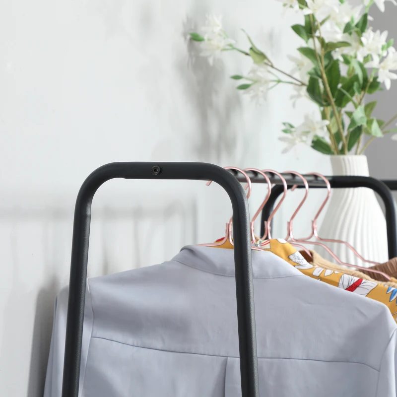 HOMCOM Perchero de Ropa de Madera con 4 Estantes y Barra para Colgar para Dormitorio Salón 101x39x160 cm Marrón Rústico