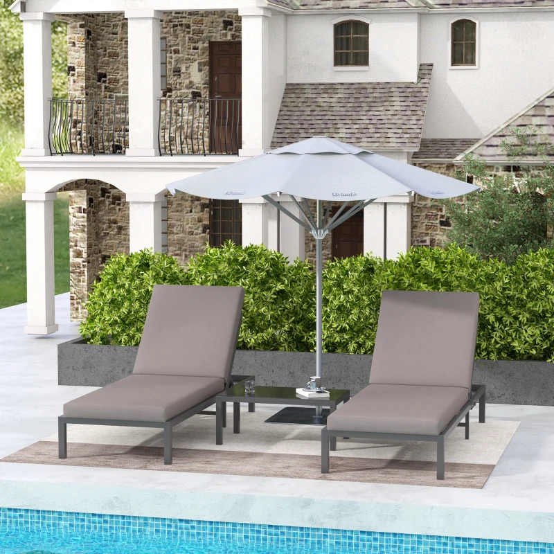 Outsunny Modulares Gartenmöbel-Set, 2 Sonnenliegen mit Matratze + 1 Couchtisch mit gehärteter Glasplatte, Aluminium