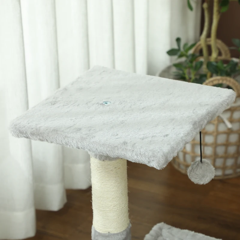 PawHut Arbre à chat 3 griffoirs grattoirs sisal naturel plateforme hamac et boule suspendue 50 x 26 x 70 cm peluche courte gris